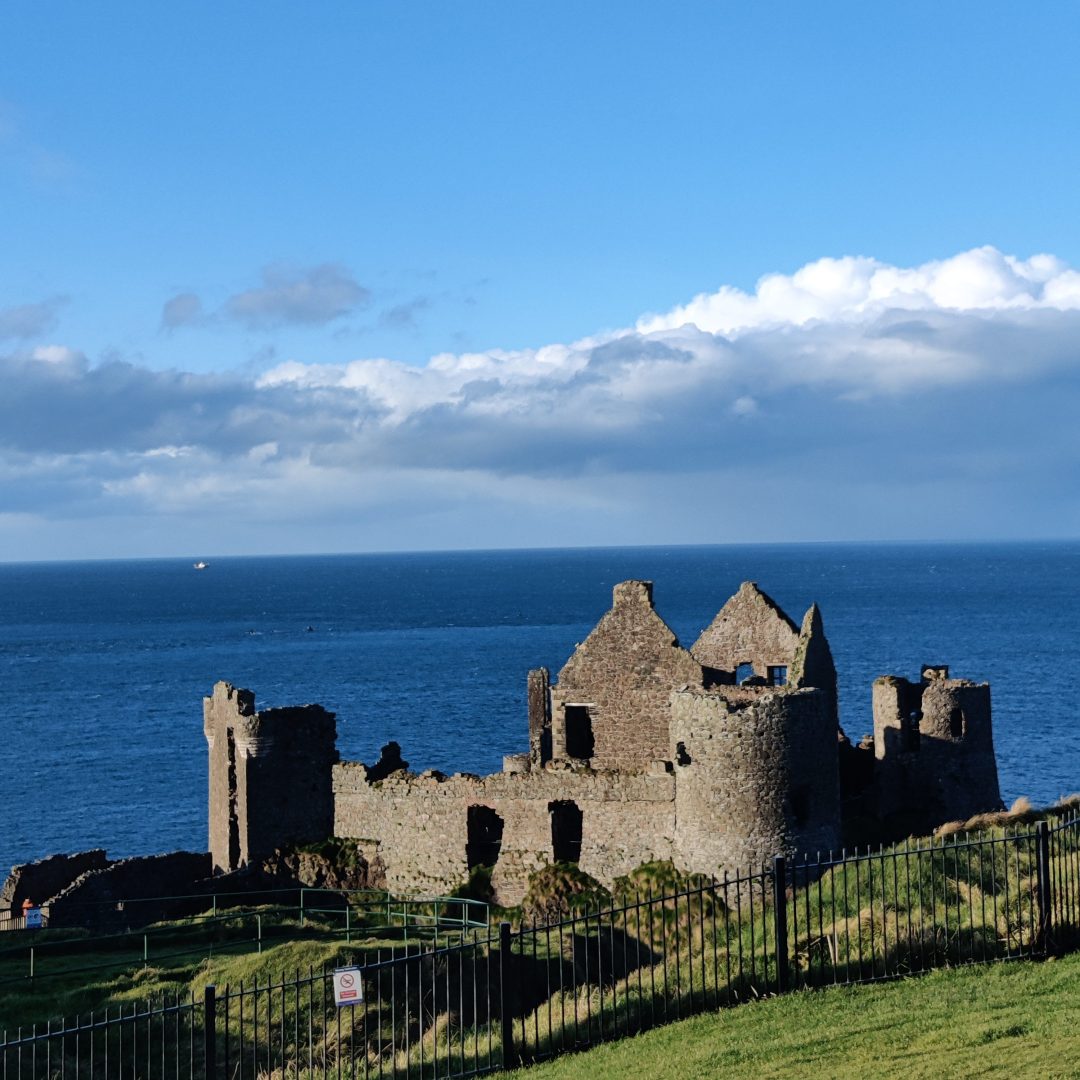 Dunluce Castle en la ruta por Irlanda en 14 días