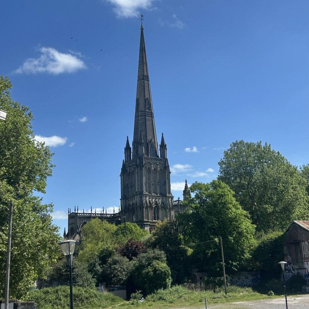 qué ver en Bristol St Mary Redcliffe iglesia gótica